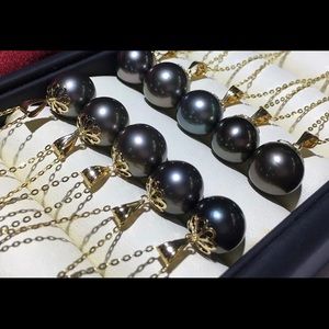 Tahitian pearl aaa real 18k gold